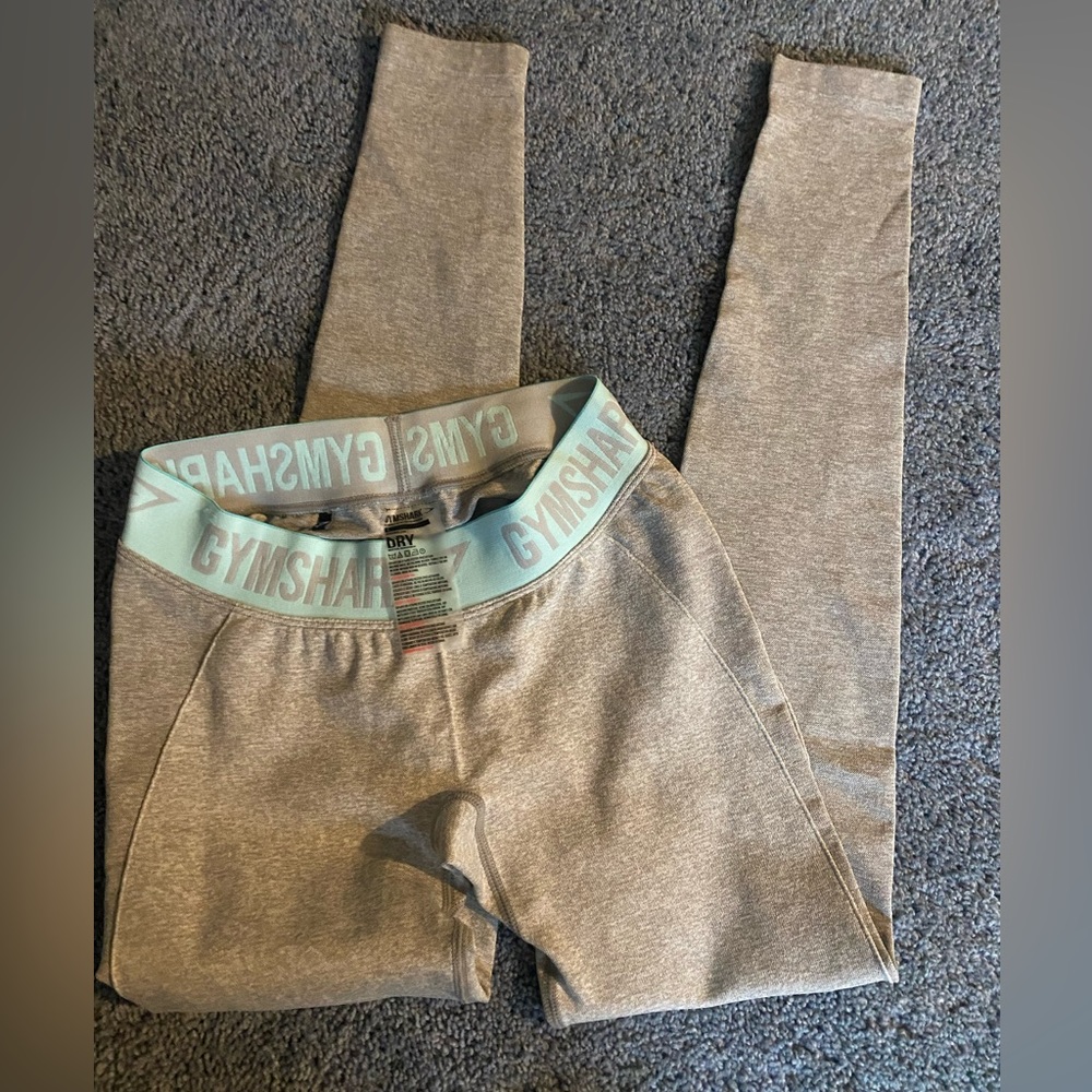 Gymshark womens grey dry legging size small